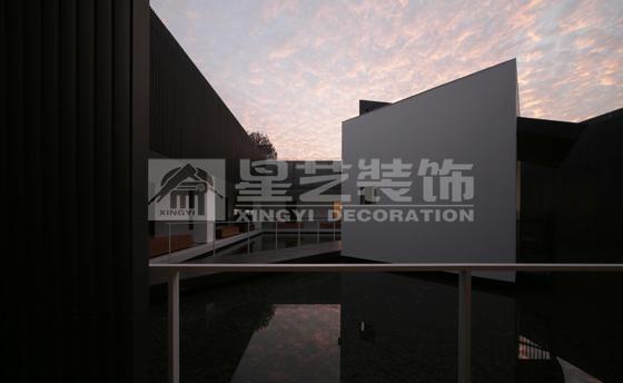 卓思中心 卓思中心