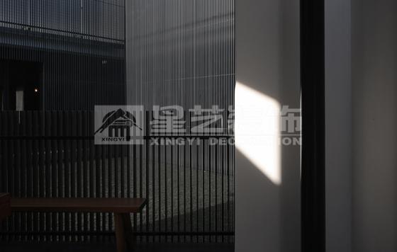 卓思中心 卓思中心