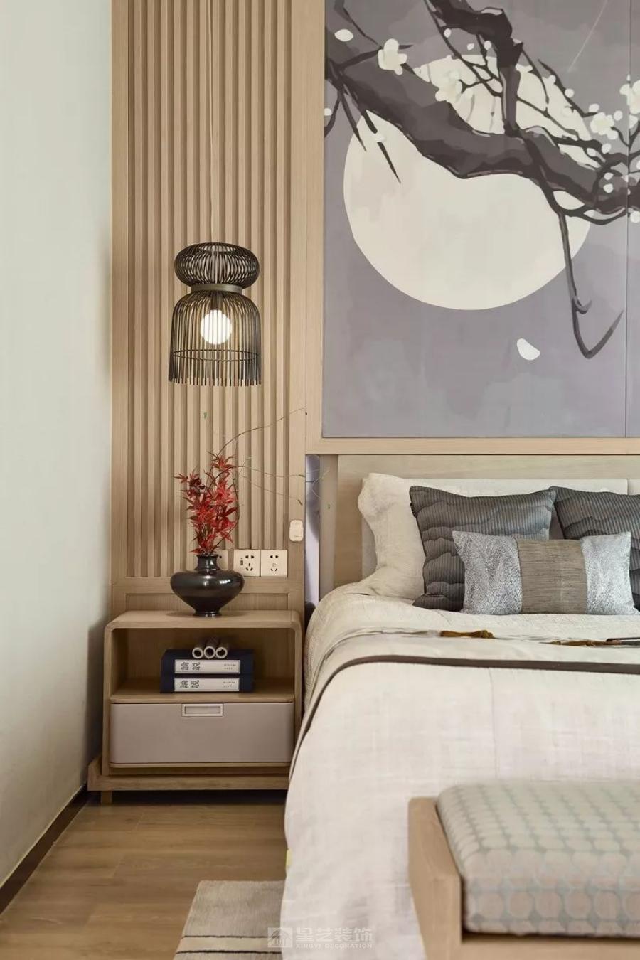 不追求华丽，而追求舒适；不堆砌装饰，而回归生活本身